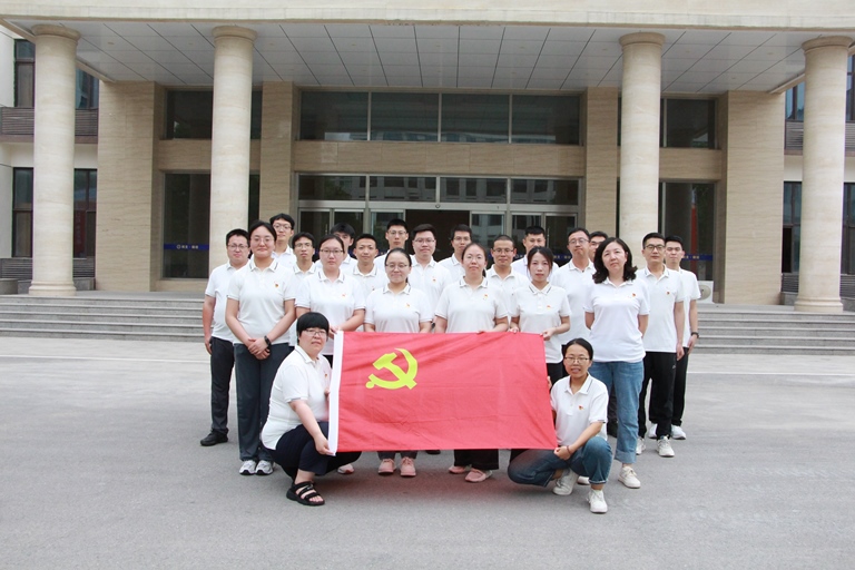 【慶七一·強(qiáng)黨性】中共河北省眾聯(lián)能源環(huán)?？萍加邢薰局Р课瘑T會(huì)“不忘初心、砥礪前行”黨日活動(dòng)圓滿(mǎn)落幕